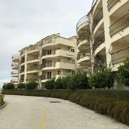Resort Gold Luxury *